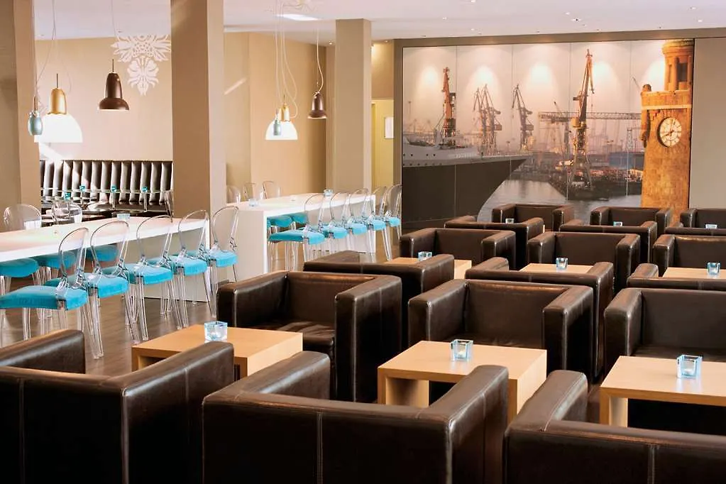 Hotel Motel One Hamburg-Altona