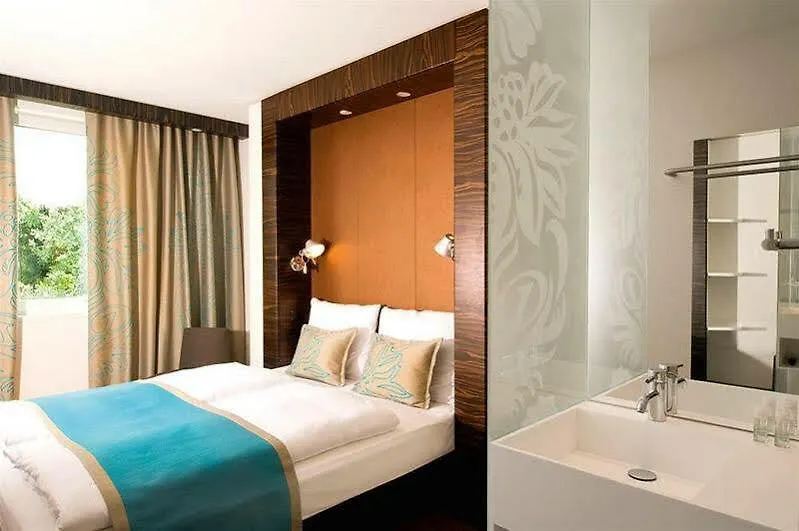 Motel One Hamburg-Altona Hamburg